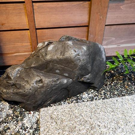 京都市 祇園せいじ庵。お風呂が素敵な貸切京町家。Netflix見放題。ヴィラ エクステリア 写真